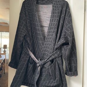 Nike Yoga Plus size Wrap